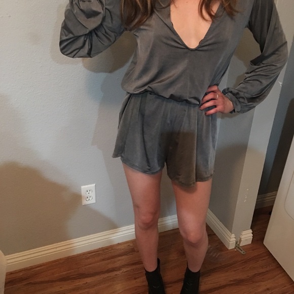 Pants - Long sleeves silky romper.
